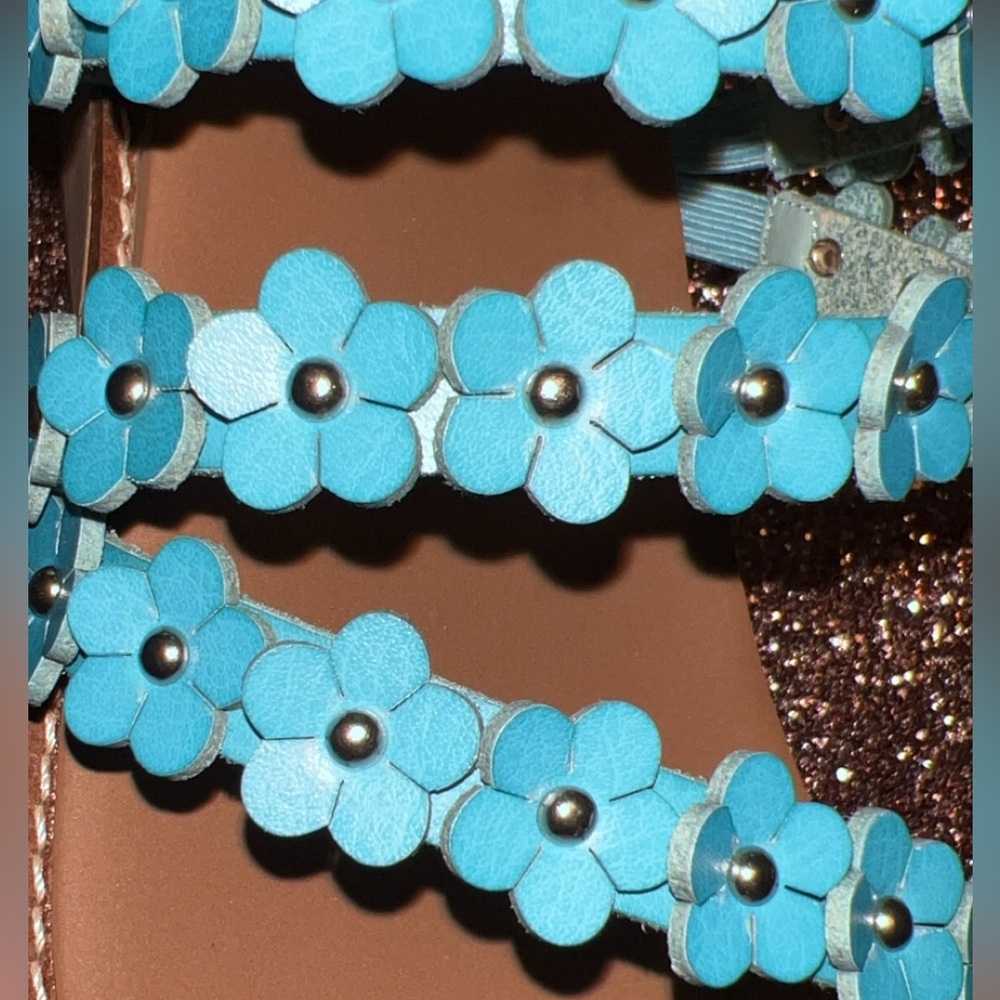 🌸NIB 🩵Cork Wedge Sandal with turquoise Blue Floral Straps - Picture 3 of 3